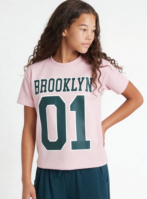 Girls Typographic Print T-shirt