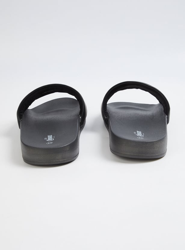 Men Avengers Printed Sliders