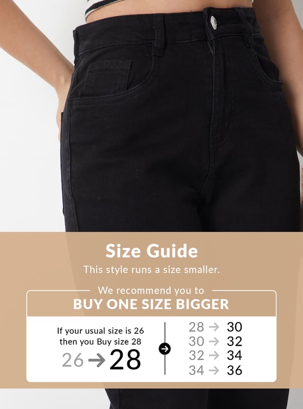 Women Solid Slim Straight Jeans