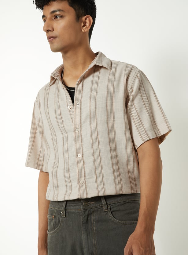 Men Regular Fit Striped Shirt