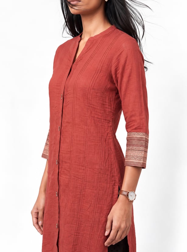 Women Pintuck Straight Kurta