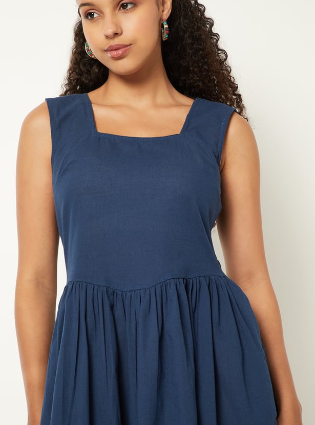 Women Solid Fit & Flared Dress