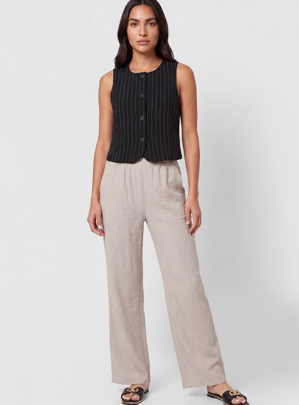 Women Textured Pants