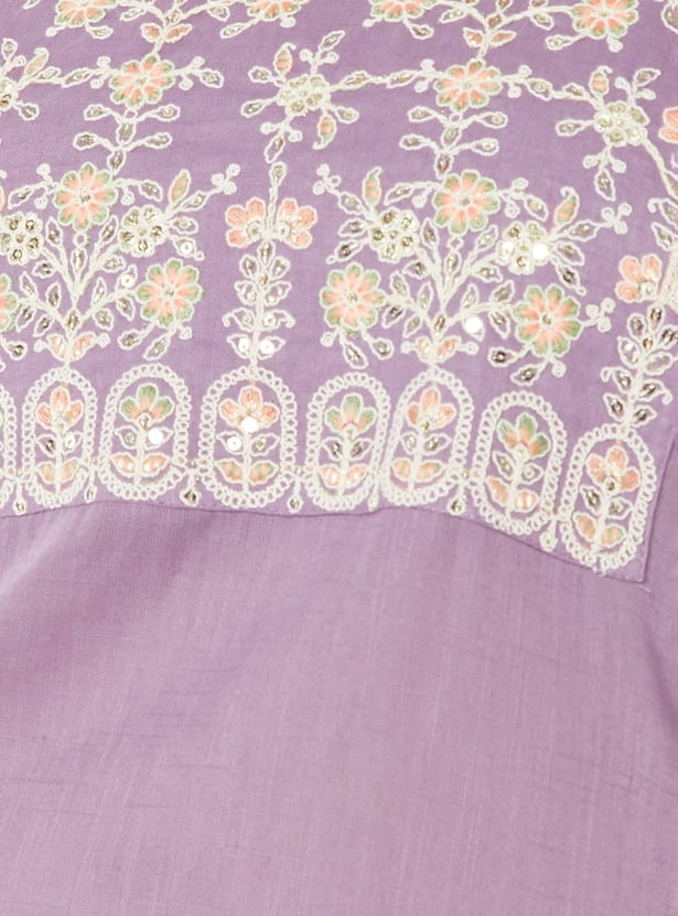 Women Embroidered Straight Kurta