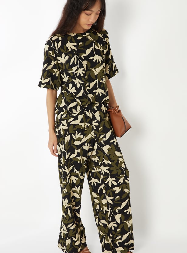 Women Floral Print T-shirt