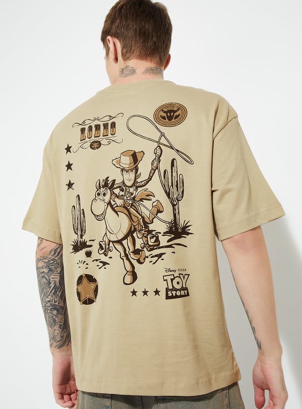 URB_N Men Toy Story Print Oversized T-Shirt