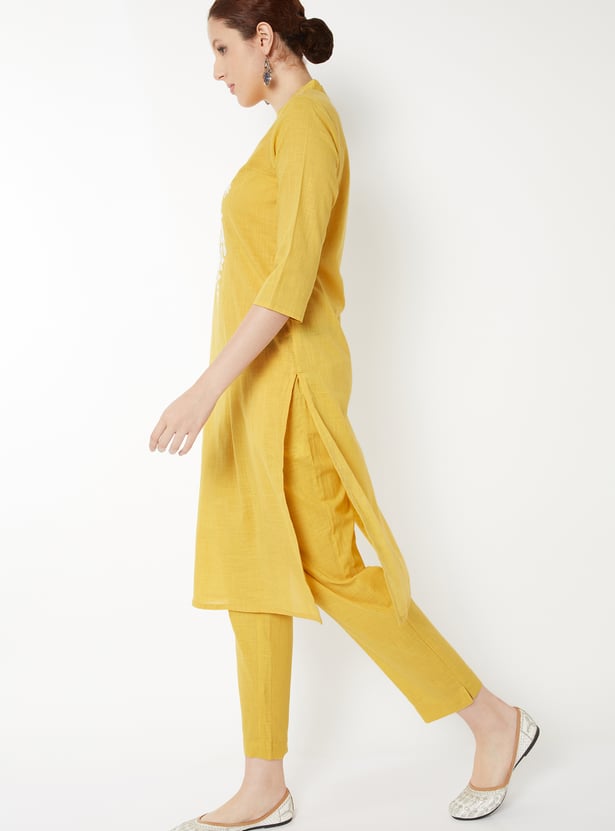 Women Embroidered Straight Kurta Set