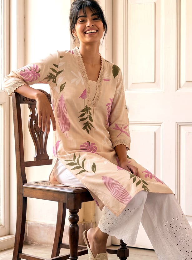Women Printed Straight Kurta