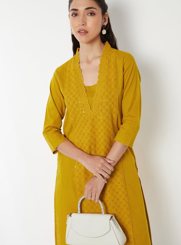 Women Embroidered Straight Kurta
