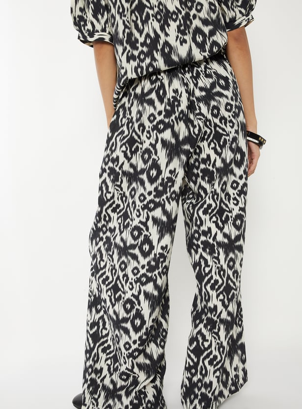Women Printed Wide Leg Trousers