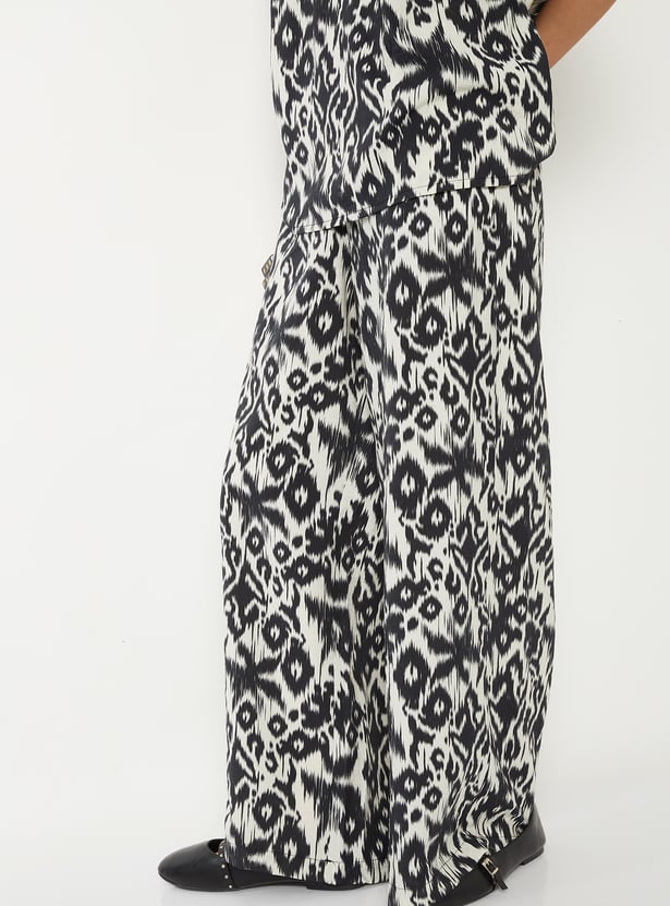 Women Printed Wide Leg Trousers