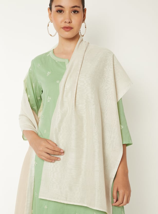Women Embroidered Straight Kurta Set
