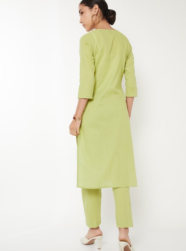 Women Embroidered Straight Kurta Set