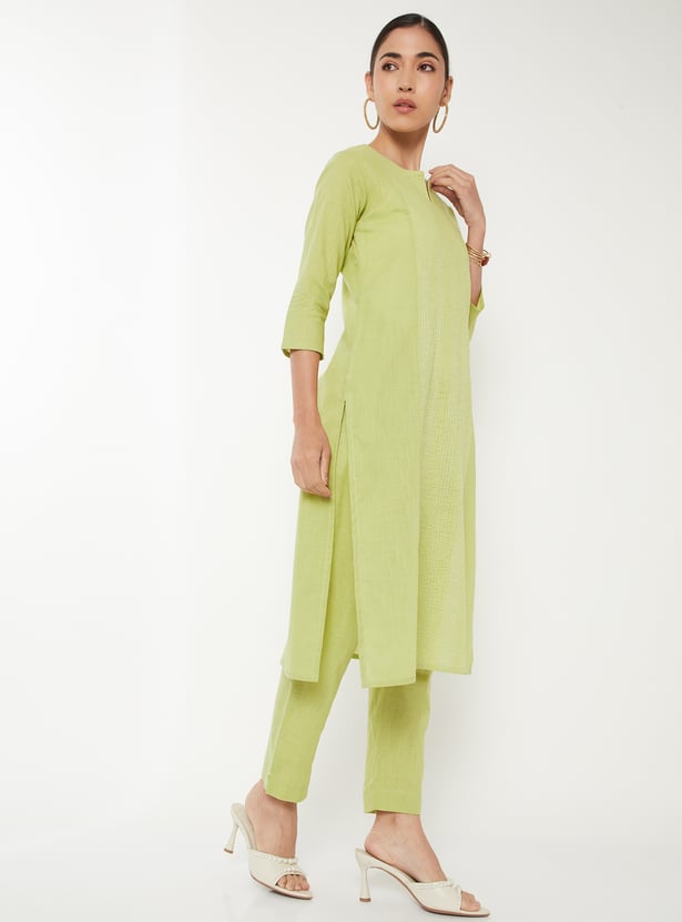Women Embroidered Straight Kurta Set