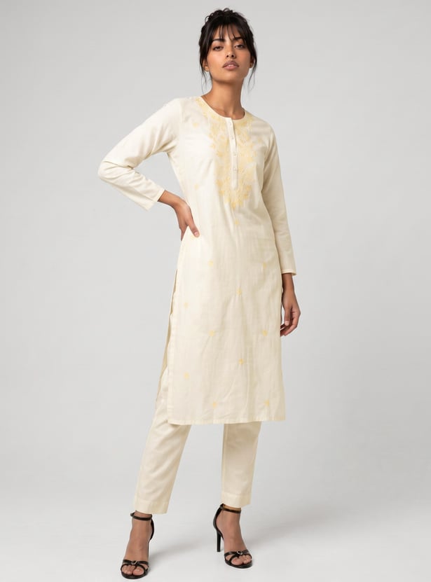 Women Embroidered Straight Kurta Set