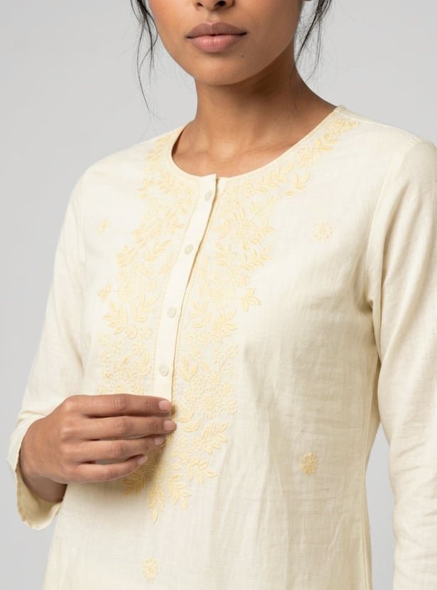 Women Embroidered Straight Kurta Set