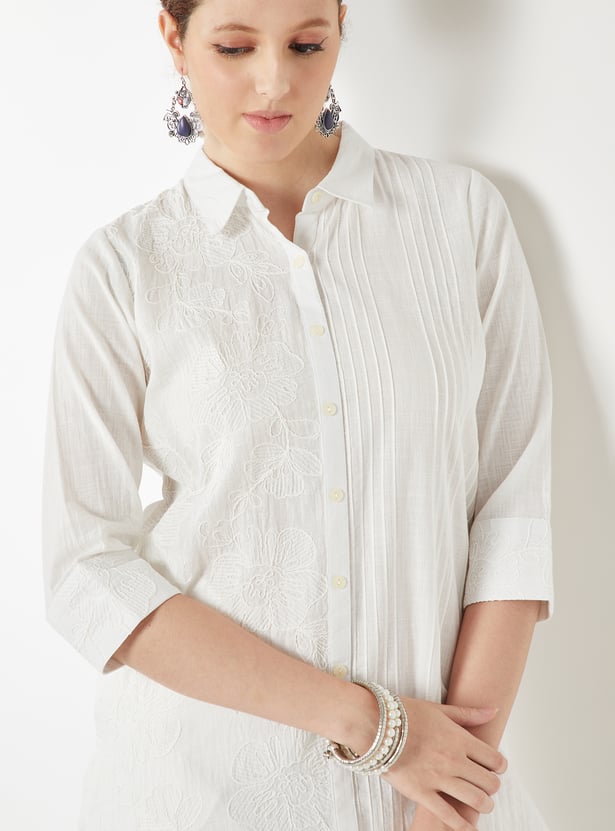 Women Embroidered Straight Kurta Set