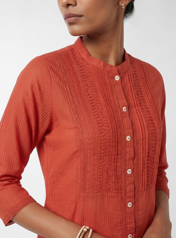 Women Lace Detailed Straight Kurta