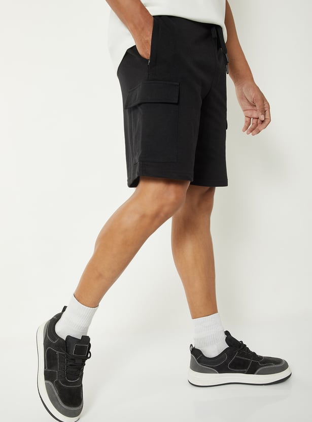 Men Solid Cargo Shorts