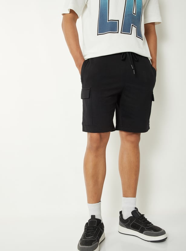 Men Solid Cargo Shorts