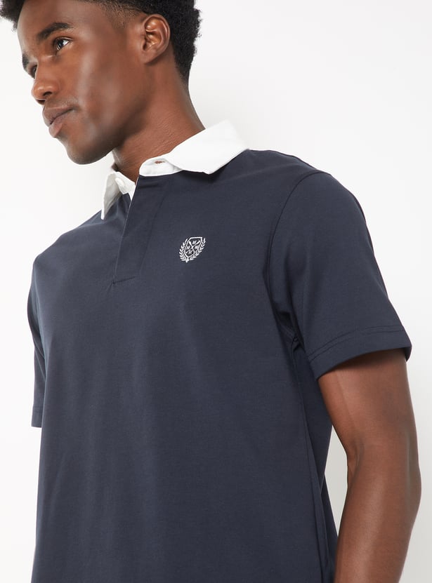 Men Textured Regular Fit Polo T-shirt