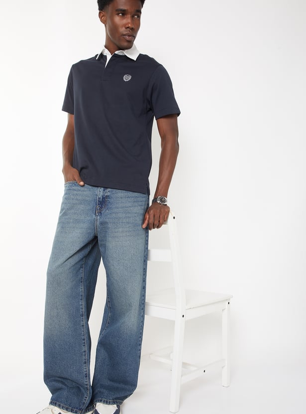 Men Textured Regular Fit Polo T-shirt