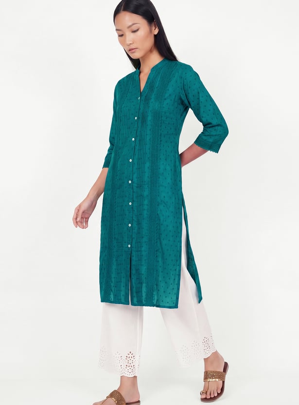 Women Pintuck Straight Kurta