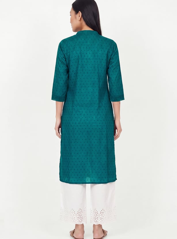Women Pintuck Straight Kurta