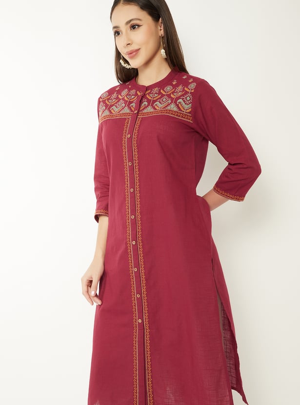 Women Embroidered Straight Kurta