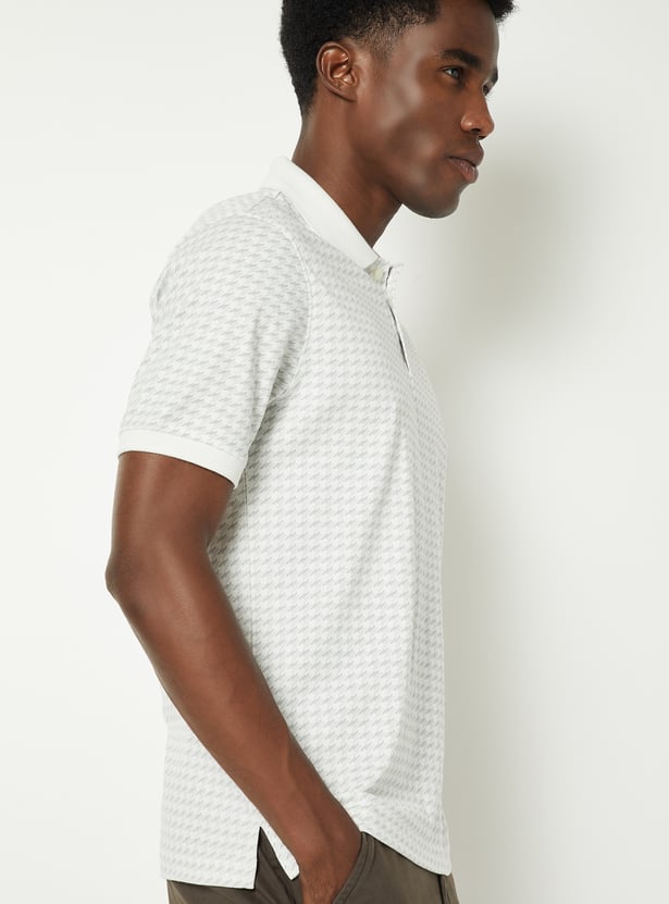 Men Houndsooth Regular Fit Polo T-shirt