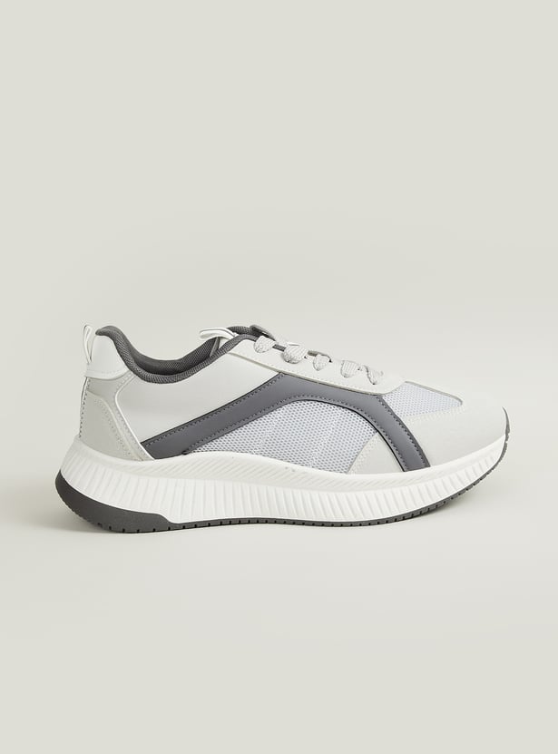 Men Mesh Panel Sneakers
