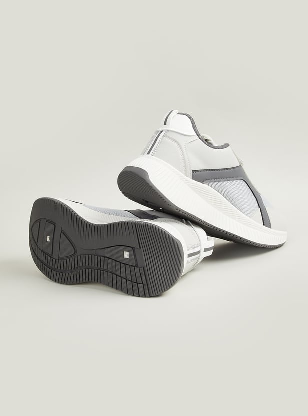 Men Mesh Panel Sneakers
