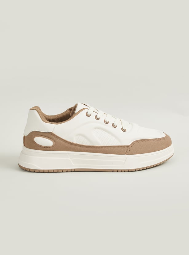 Men Contrast Overlay Sneakers