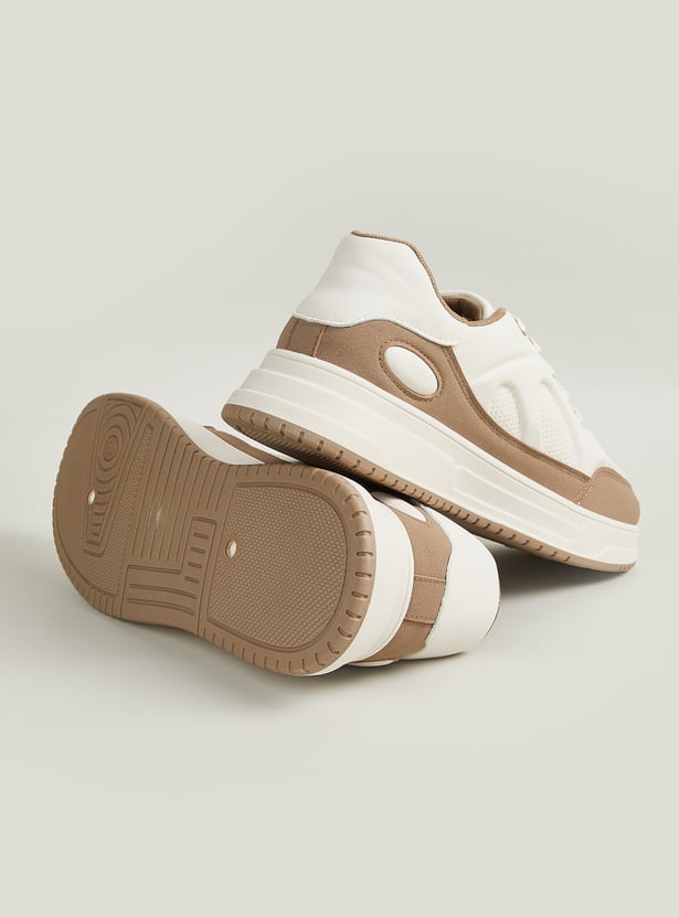 Men Contrast Overlay Sneakers
