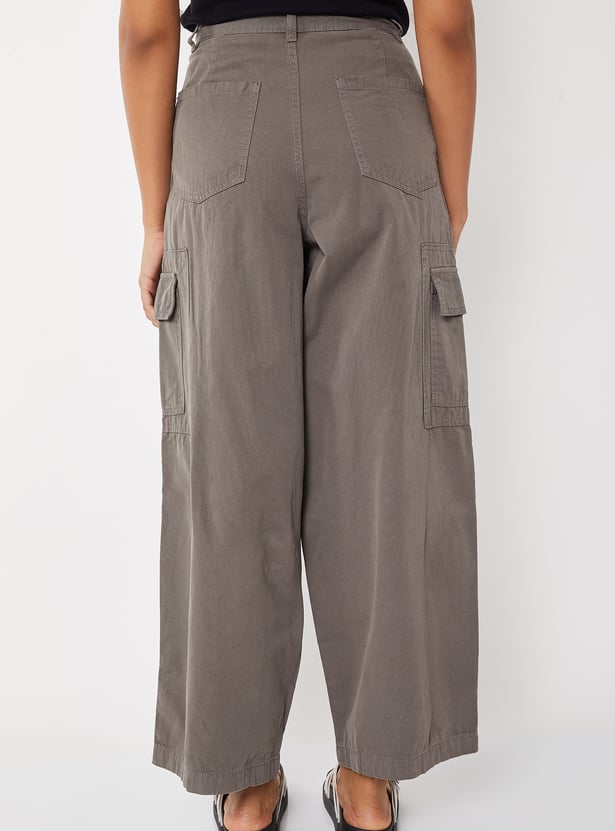 Women Solid Cargo Trousers
