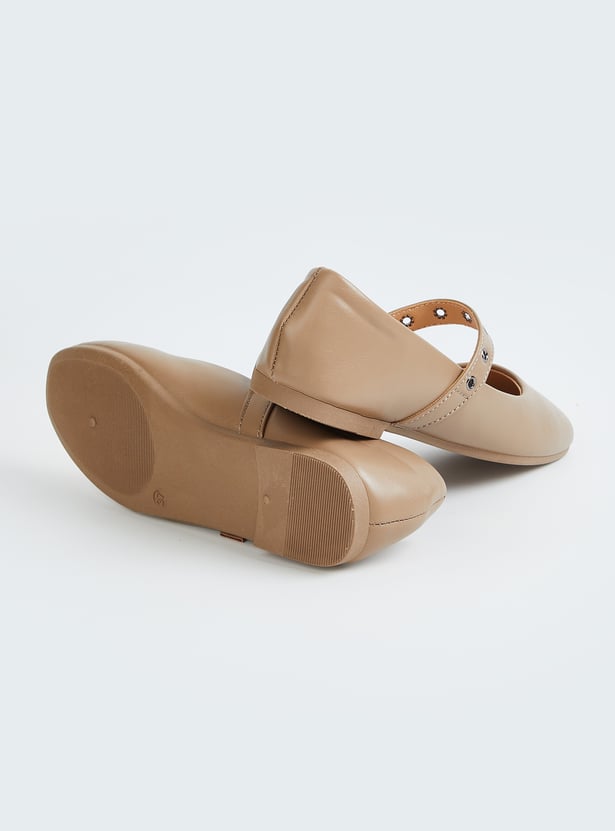 Women Grommet-Detailed Mary Janes