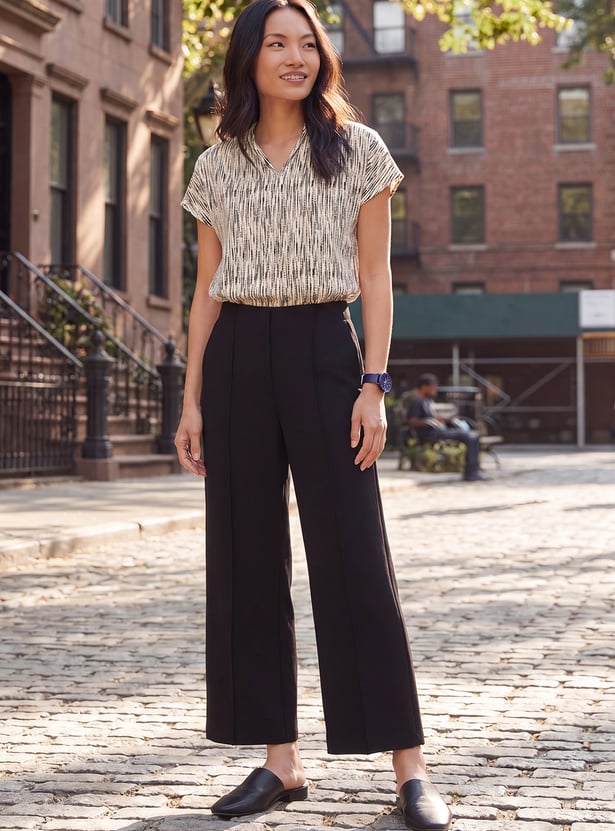 Women Solid Trousers