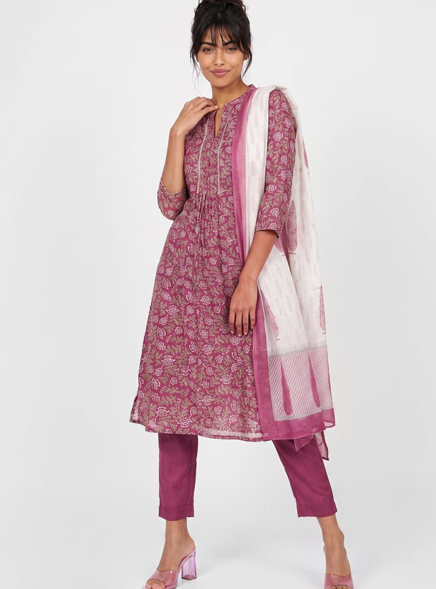 Women Floral Print Straight Kurta Set