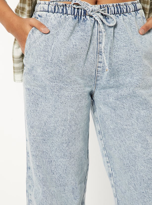 Women Light Wash Jeans