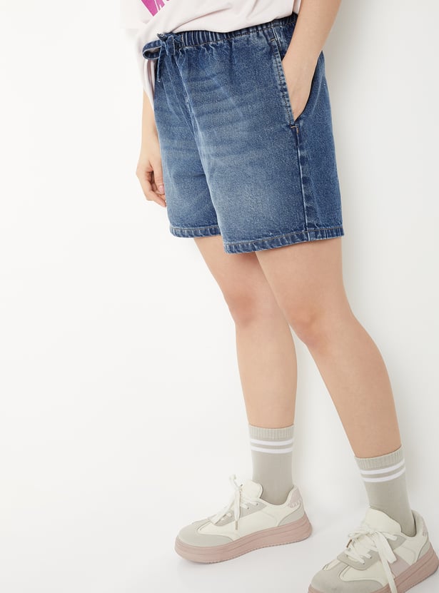 Women Solid Denim Shorts