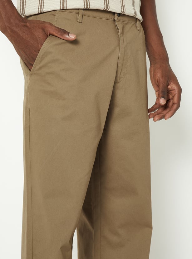 Men Solid Chinos