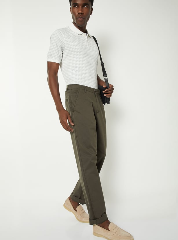 Men Solid Chinos