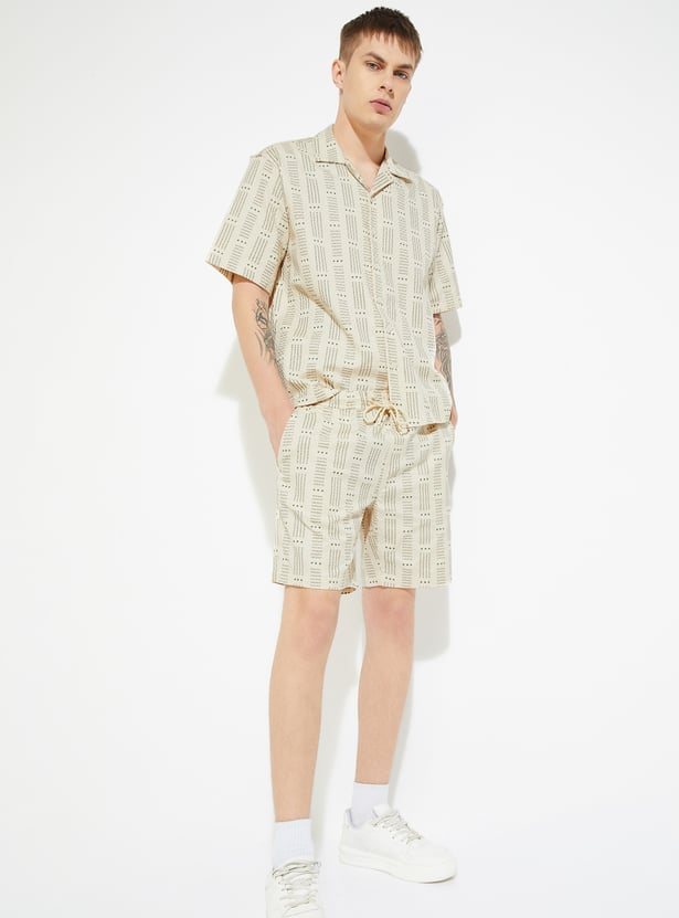 URB_N Men Patterned Shorts