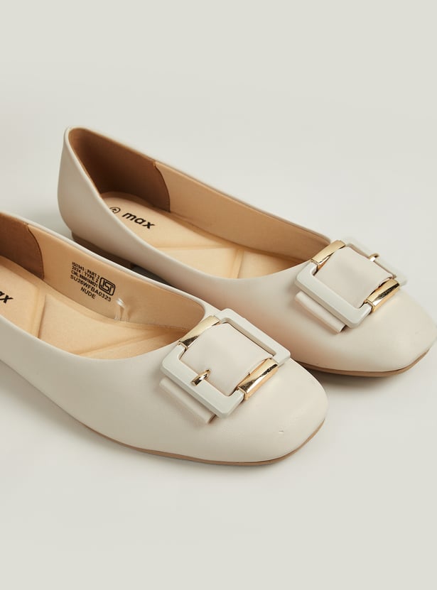 Women Embellished Ballerinas