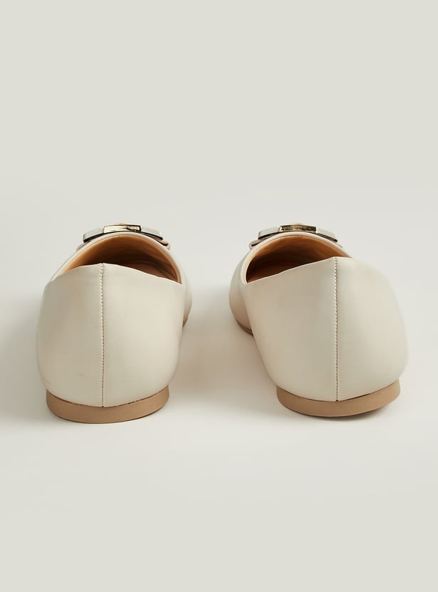 Women Embellished Ballerinas