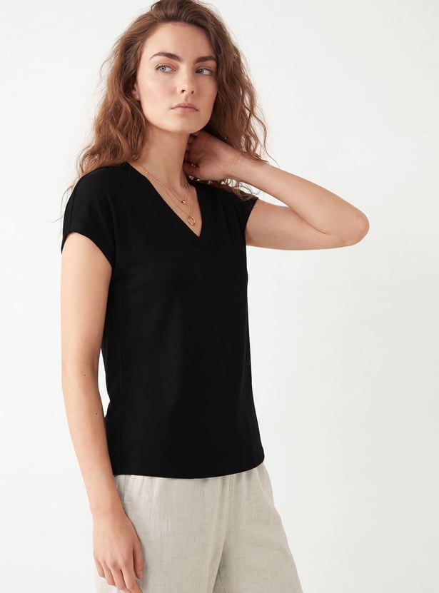Women Solid T-shirt