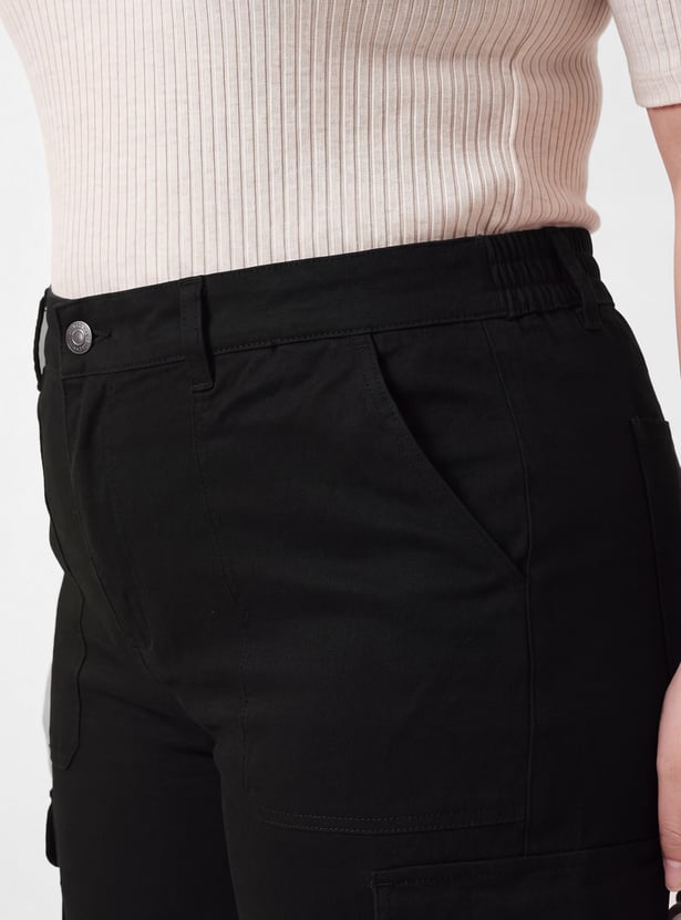 Men Solid Cargo Jeans