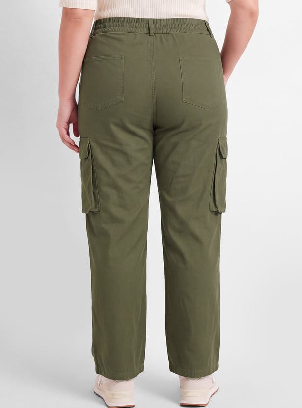 Men Solid Cargo Jeans