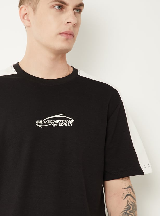 Men Colourblock Sports T-shirt