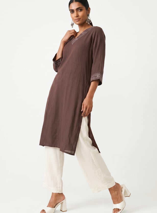 Women Embroidered Straight Kurta